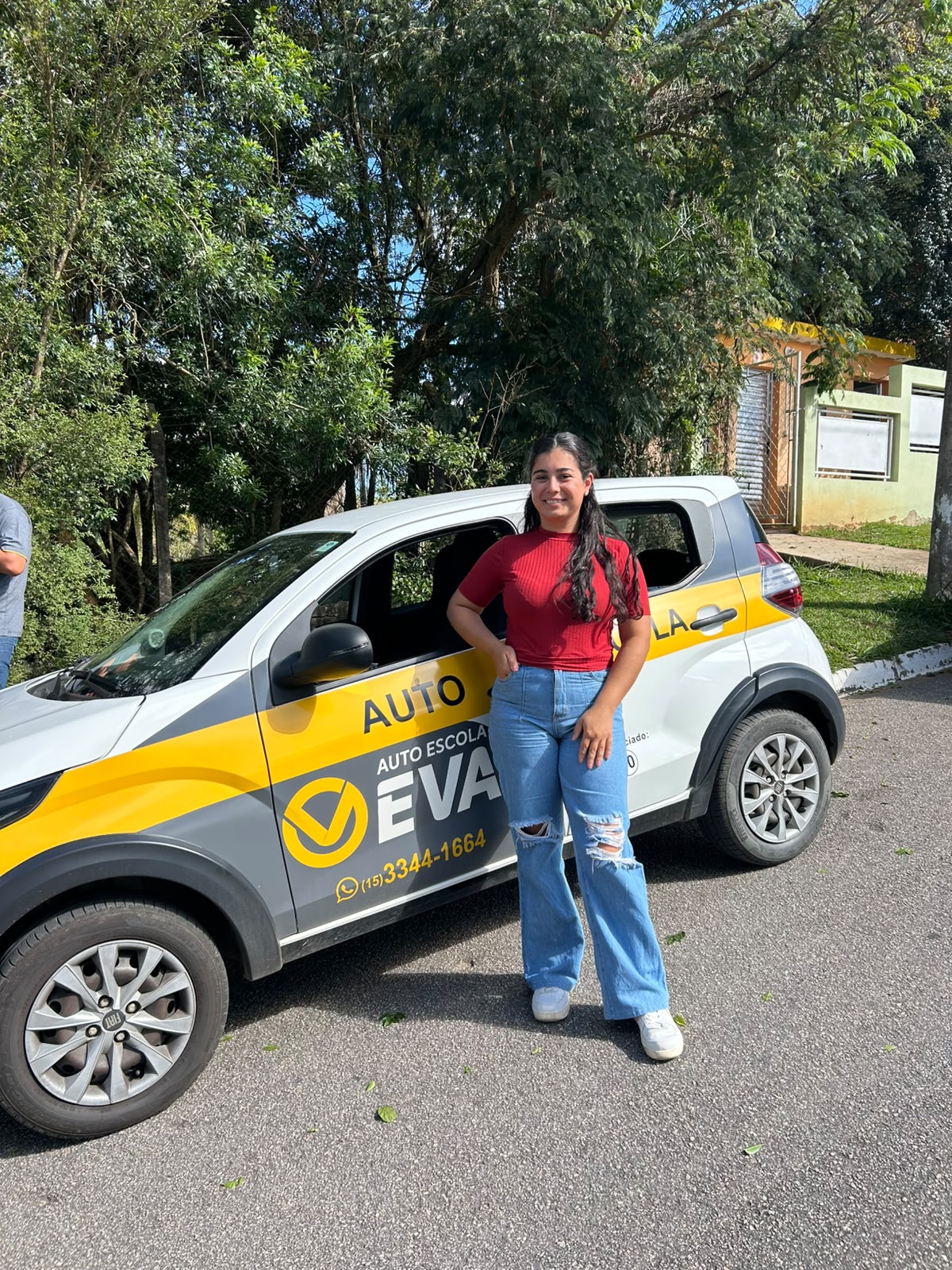Aluna aprovada no carro